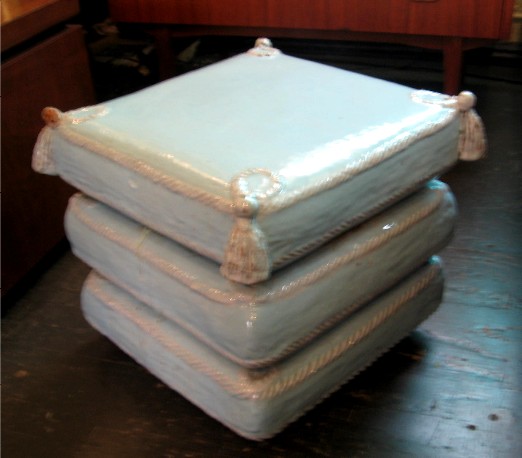 Ceramic Pillows Table / Stool