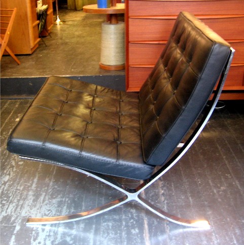 Mies van der Rohe Barcelona Chair by Knoll