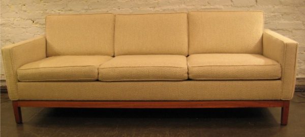 Steelcase Sofa after Florence Knoll