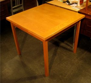Small Danish Draw Leaf Extension Table in Oak
