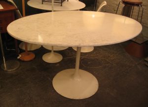 Saarinen Style Oval Tulip Dining Table with Marble Top