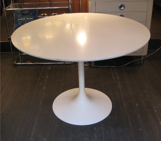 Tulip Dining Table by Burke circa 1970s