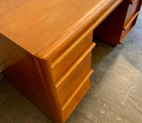 Dowel Pull Desk by T.H. Robsjohn-Gibings for Widdicomb