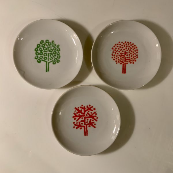 Set of Three Small Four Seasons Porcelain Dishes