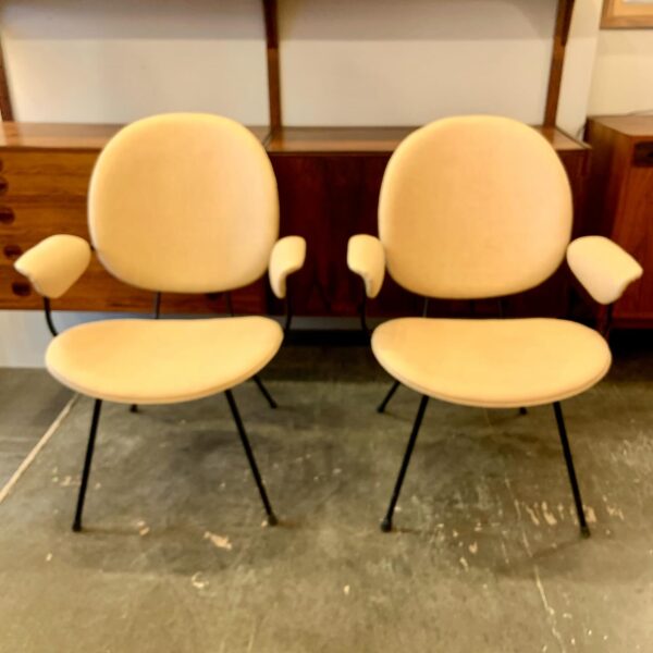 W.H. Gispen Model 302 Chairs for Kembro, Netherlands