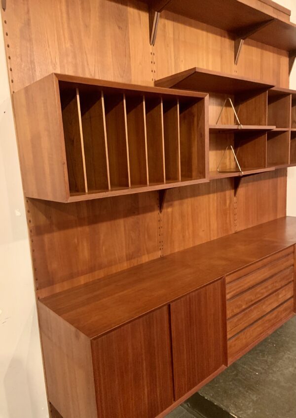 Poul Cadovius Three Bay Paneled Cado Wall System in Teak