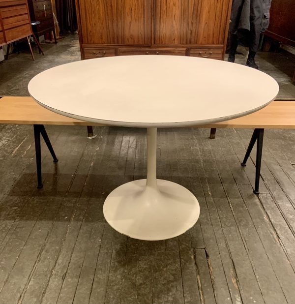Saarinen Style Tulip Table by Burke ca. 1970s