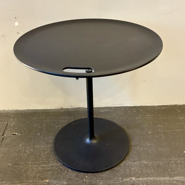 Rise Table by Jasper Morrison for Vitra