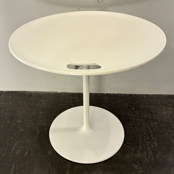 Rise Table by Jasper Morrison for Vitra